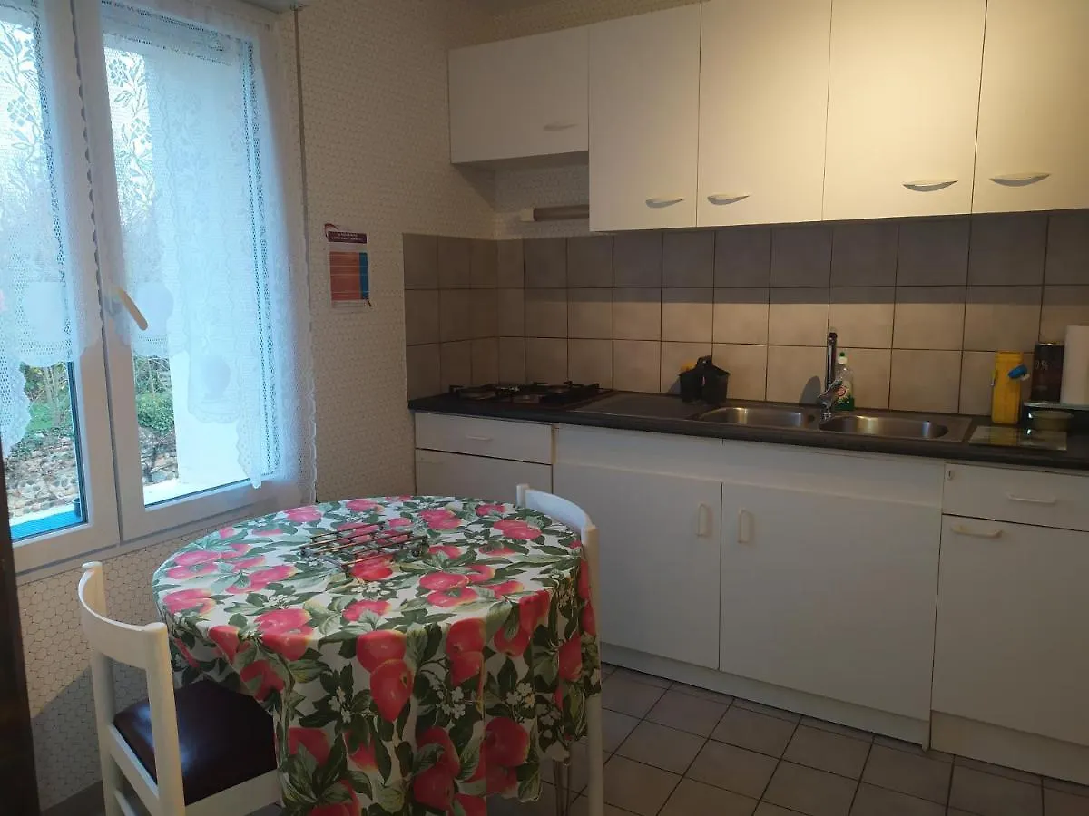 Chez Fabienne T1 Διαμέρισμα Le Breuil-sur-Couze 0*,