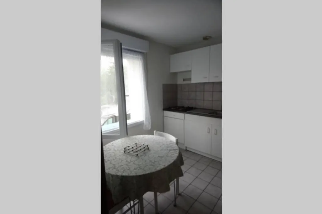 Appartement Chez Fabienne T1 à Le Breuil-sur-Couze France