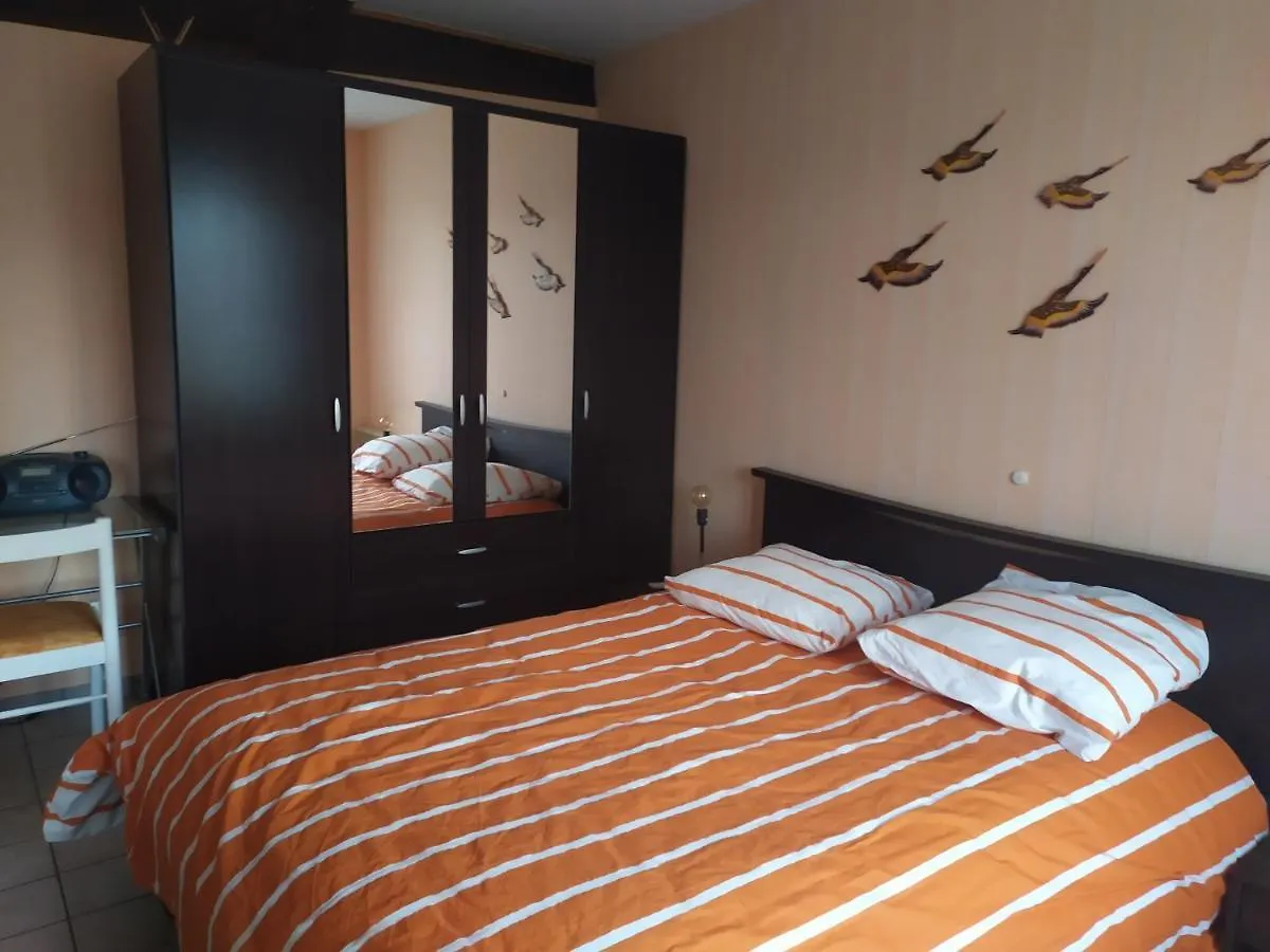 Appartement Chez Fabienne T1 à Le Breuil-sur-Couze